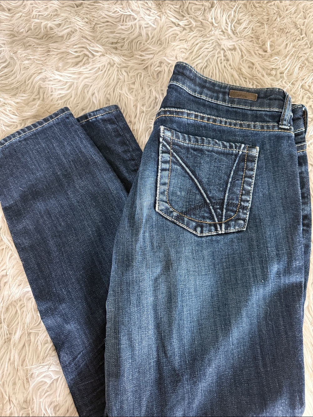 Kut from the Kloth Women's 4 Blue Skinny Jeans with Faded Detailing